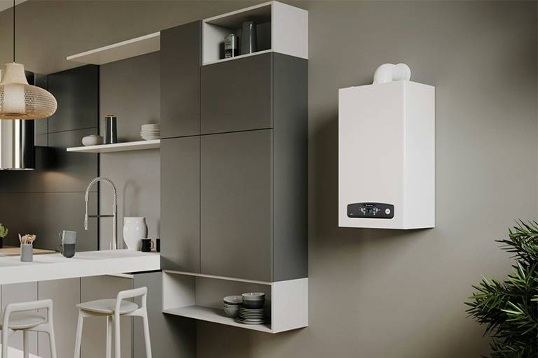 kocioł gazowy Ariston montaż